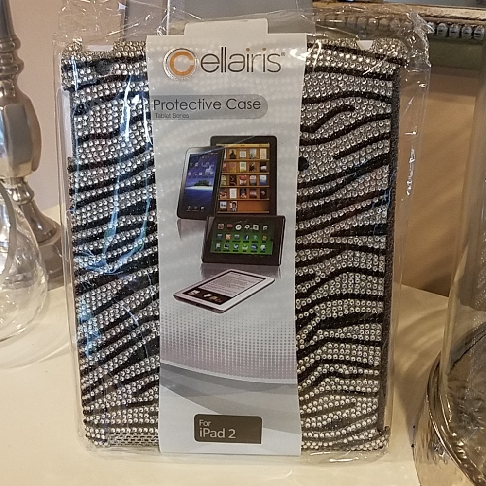 Cellairis iPad 2 Case New/tag in Plastic